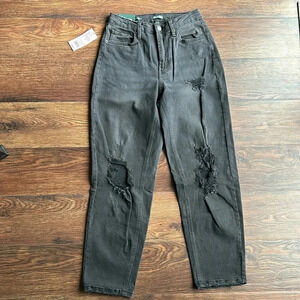 NEW Wild Fable Super High Rise Tapered Jean Black | Wild Fable Tapered Jean